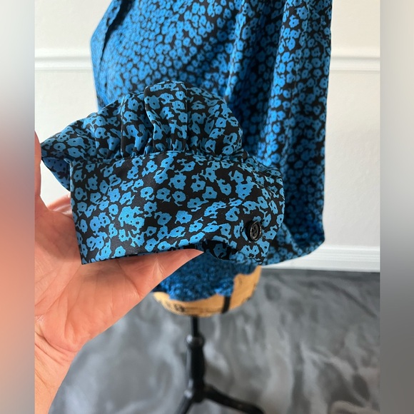 Who What Wear Blue Bishop Long Blouson Sleeve Floral Smock Top Size Large - Picture 7 of 10